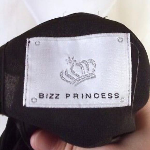 Bizz Princess Scalloped Mini Dress Sz. SM - Picture 5 of 5